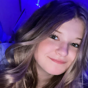 Meet your Posher, Lydia